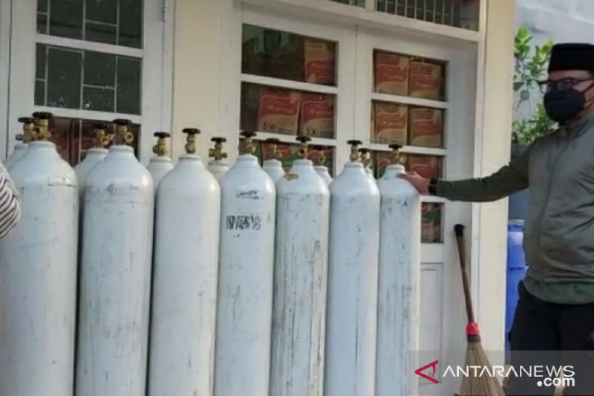 Kota Bogor mendapat bantuan 100 tabung besar gas oksigen dari pemerintah