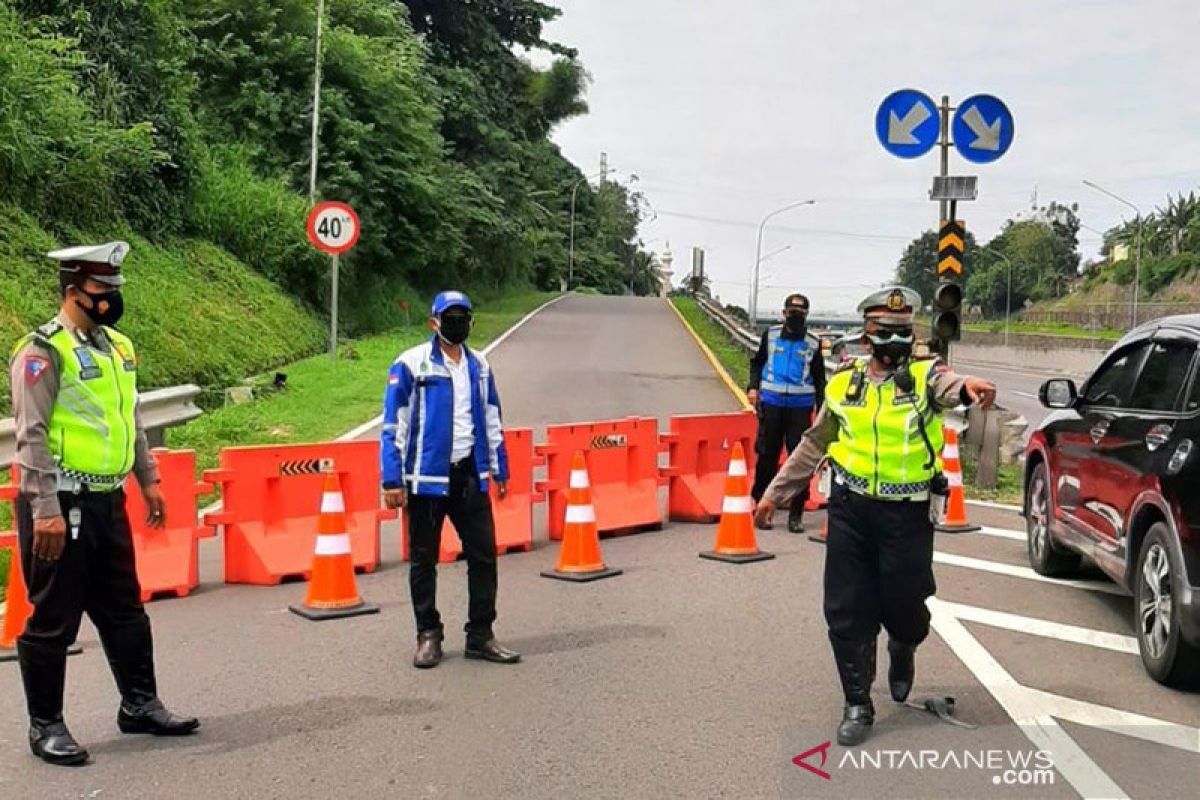 Tol Pandaan-Malang dilakukan penyekatan selama PPKM Darurat