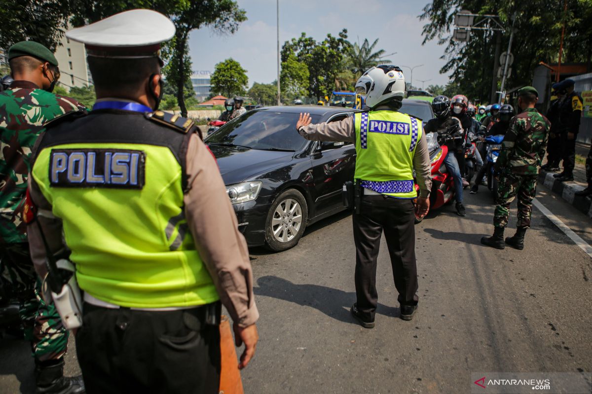 PPKM Darurat, DPR kritik DKI Pemprov berlakuan STRP tanpa sosialisasi