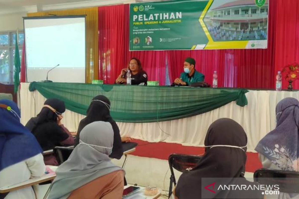 Pelatihan HMJ STAI Barabai kembangkan mutualisme mahasiswa kritis dan dinamis