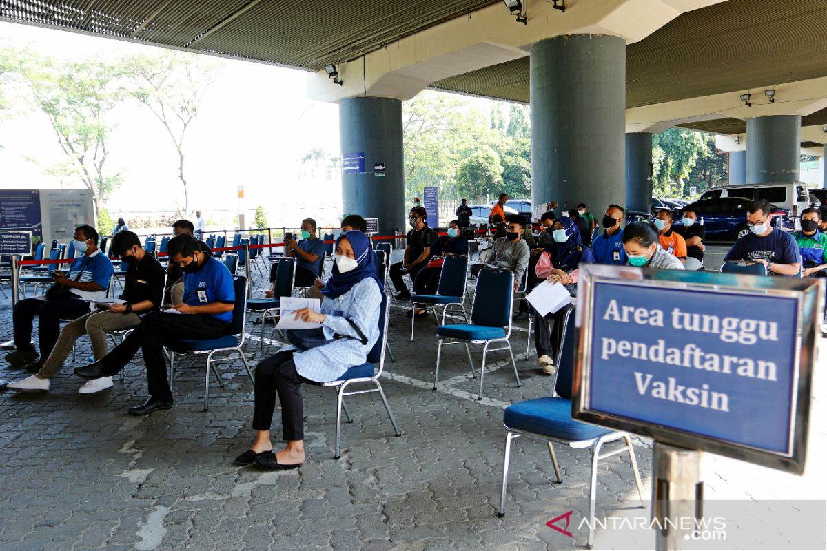 PPKM Darurat, penumpang kereta jarak jauh wajib punya berkas vaksin