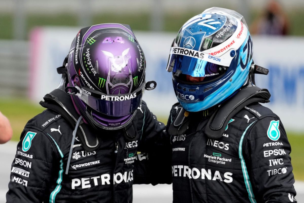 Mercedes akan putuskan tandem Hamilton untuk 2022 pada musim panas