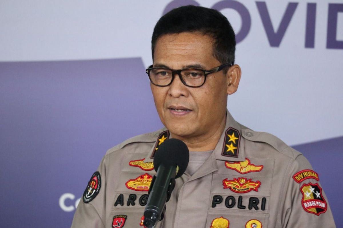 Polri awasi penjualan obat antibiotik untuk COVID-19 di toko online