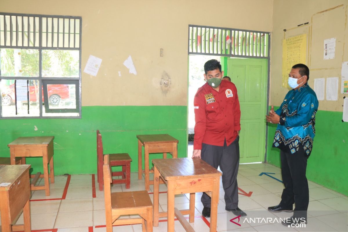 Ketua DPRD cek kesiapan PTM di SMPN 14 Banjarbaru