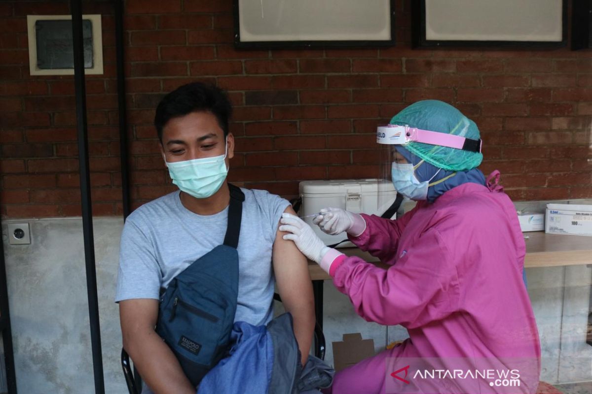 KAI Daop Jember buka layanan vaksinasi gratis bagi penumpang