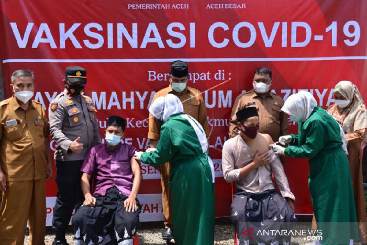 IDI Aceh: Minum air kelapa untuk hilangkan efek vaksin tidak rasional