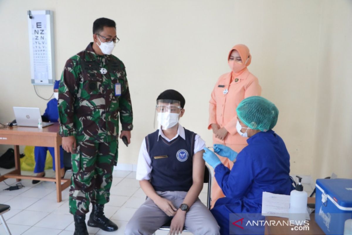 Lanud I Gusti Ngurah Rai gencarkan program Serbuan Vaksinasi COVID-19