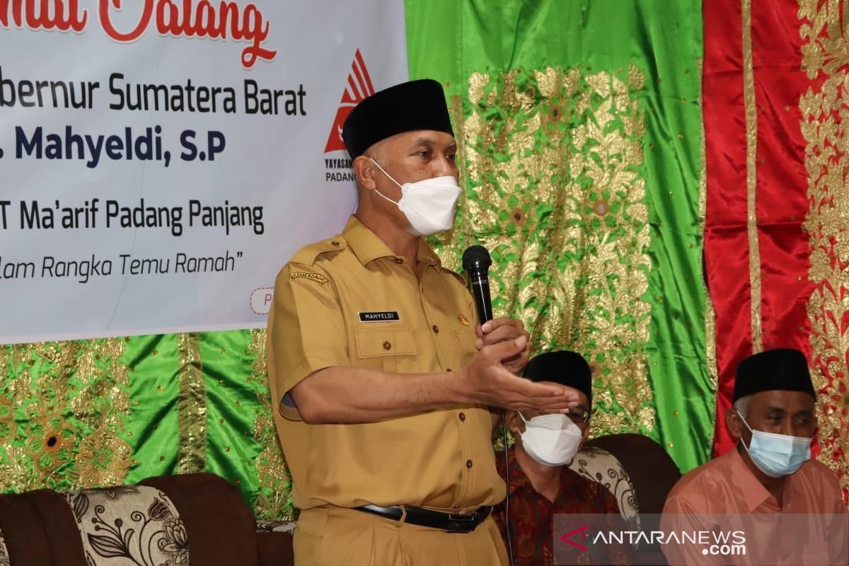 Gubernur Mahyeldi menilai "target" sekolah swasta adalah keluarga mapan