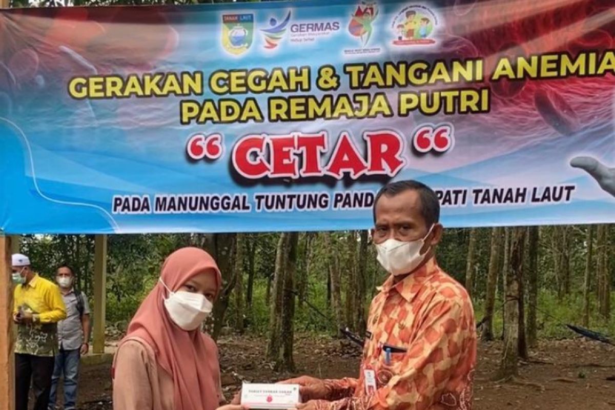 Atasi stunting Dinkes Tanah Laut beri tablet tambah darah kepada remaja putri