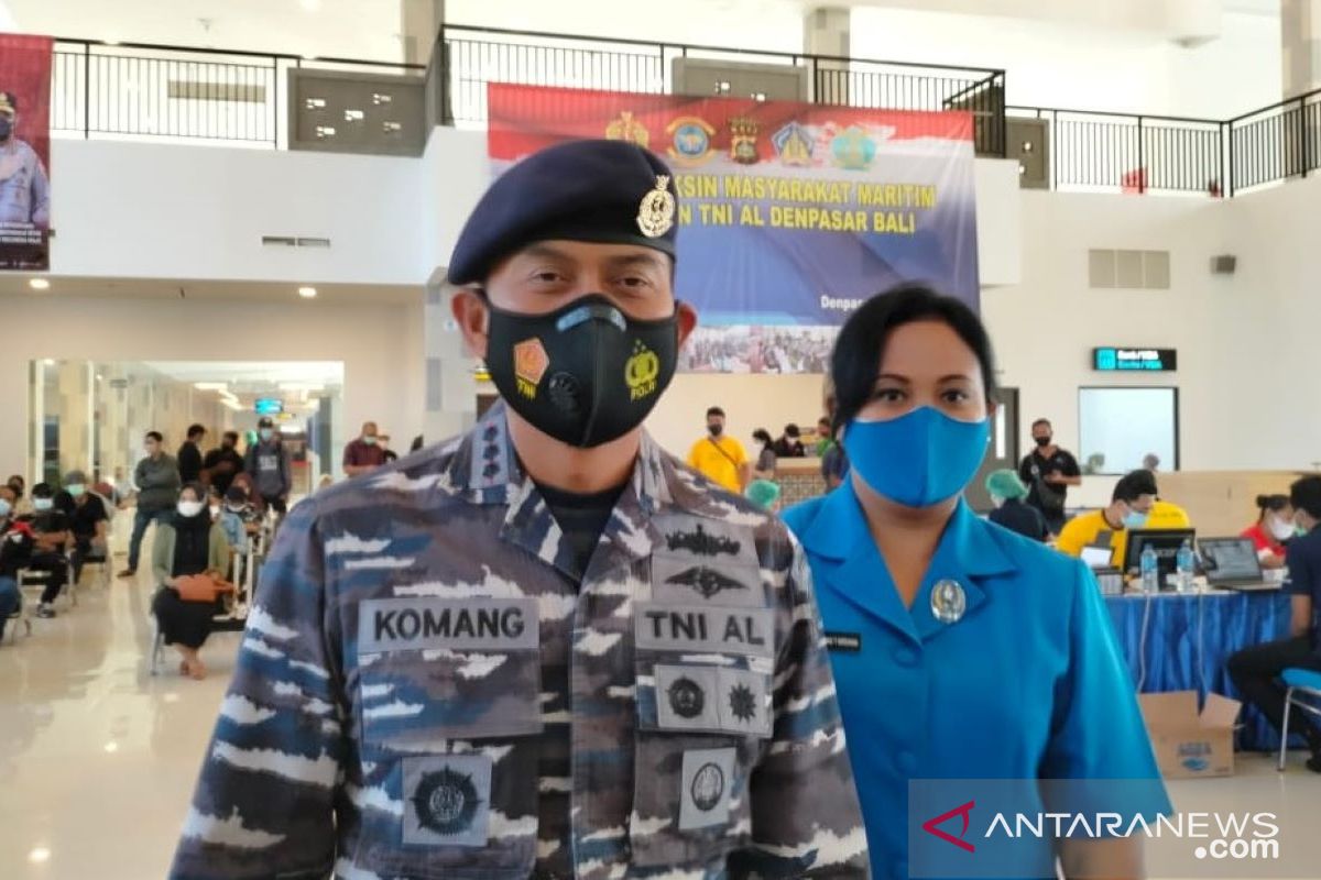 Lanal Denpasar lakukan vaksinasi tahap kedua sasar 600 warga Benoa