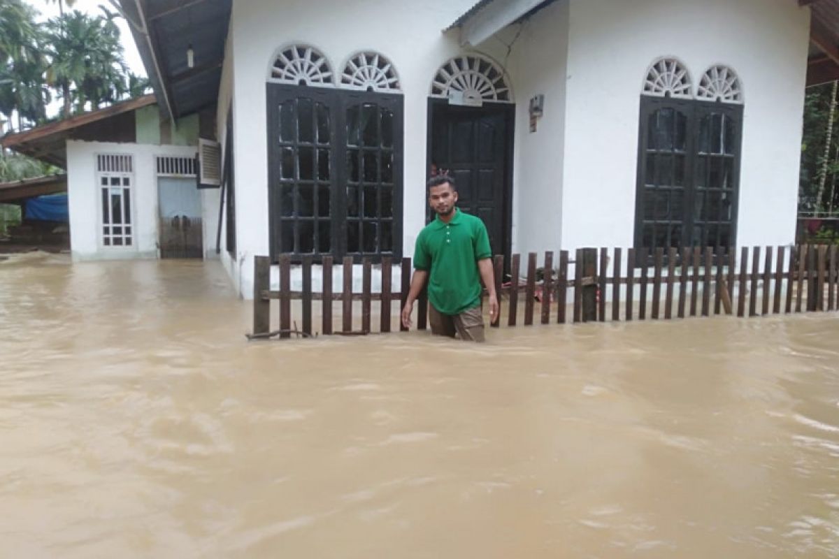 Ratusan rumah di Aceh Jaya terendam banjir