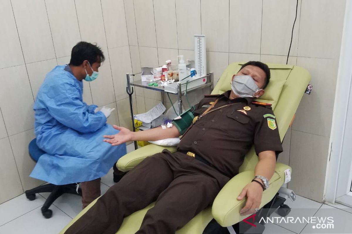 Kejari Sabang gelar donor darah sambut HUT Adiyaksa ke 61