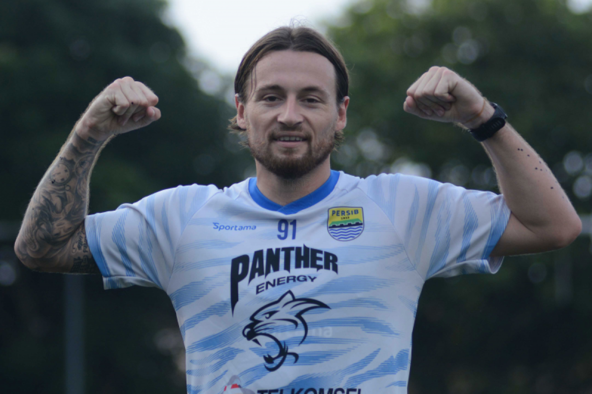 Gol debut Klok bawa Persib Bandung menang 1-0 atas Barito Putera