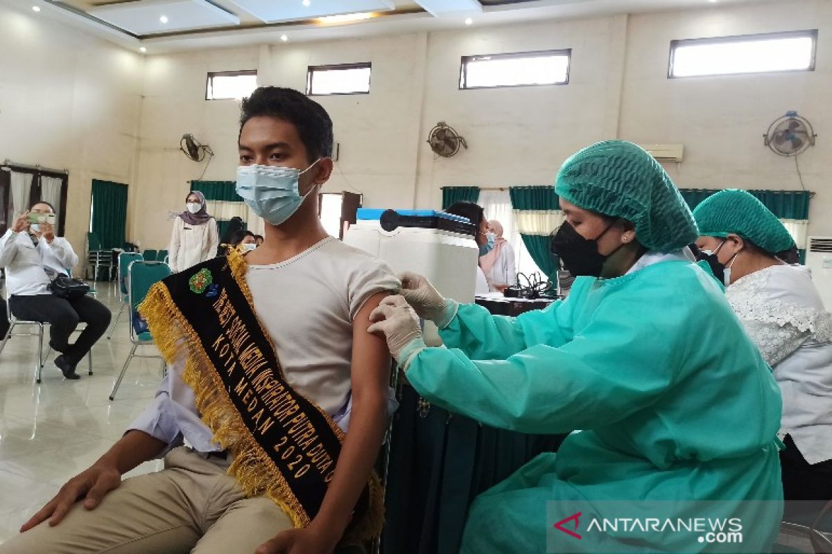 Pemkot Medan targetkan vaksinasi 1.000 anak usia  12-17 tahun per hari