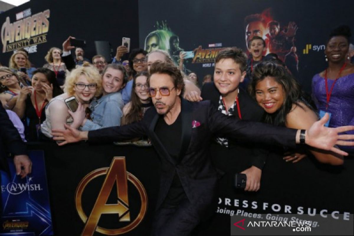 Robert Downey Jr 'unfollow' media sosial seluruh rekannya di Marvel