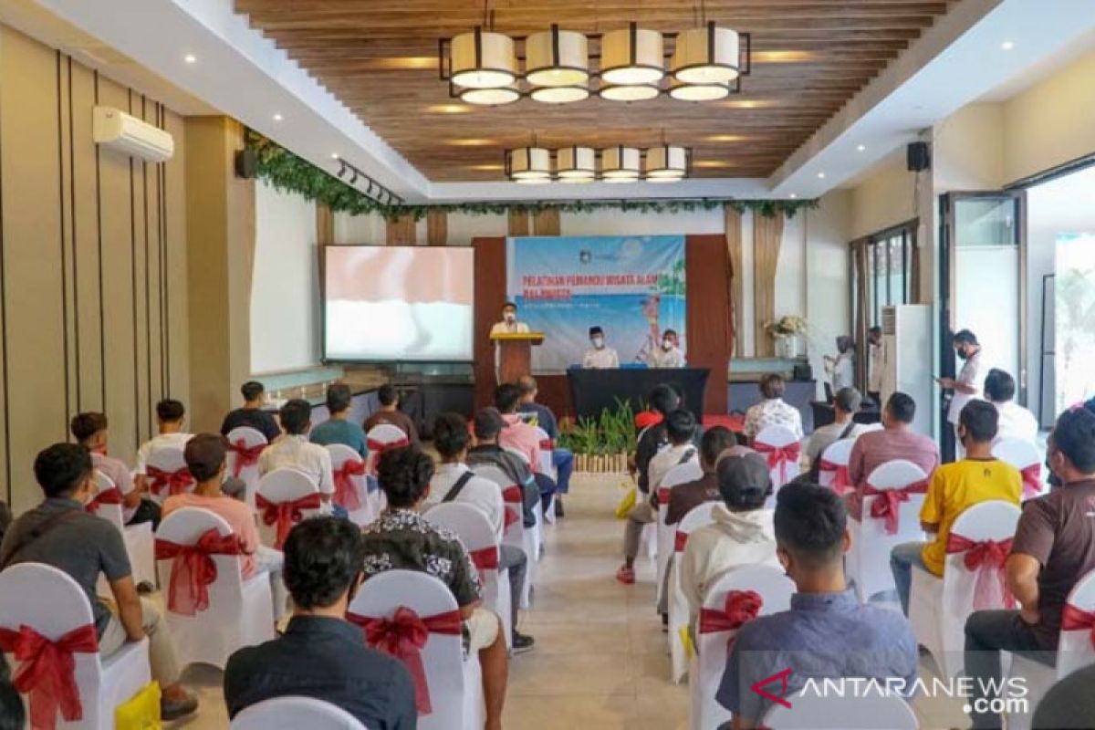 Pemkab Lombok Barat memperkuat kemampuan tim badan penyelamat wisatawan