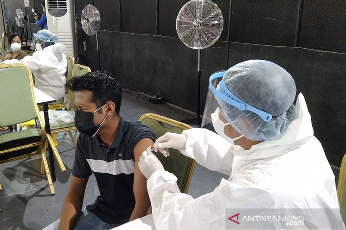 Over 14.44 million Indonesians fully vaccinated against COVID-19
