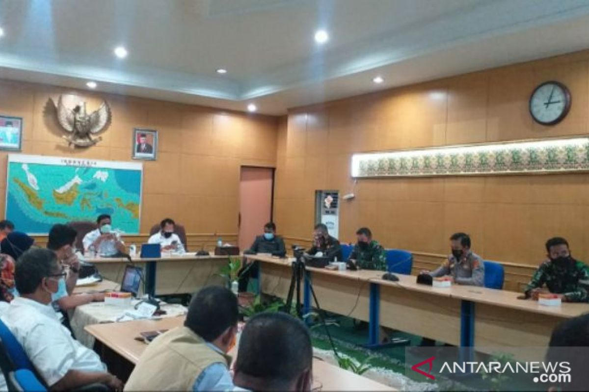 Pemkab Belitung batasi jam operasional tempat usaha hingga pukul 20:00 WIB