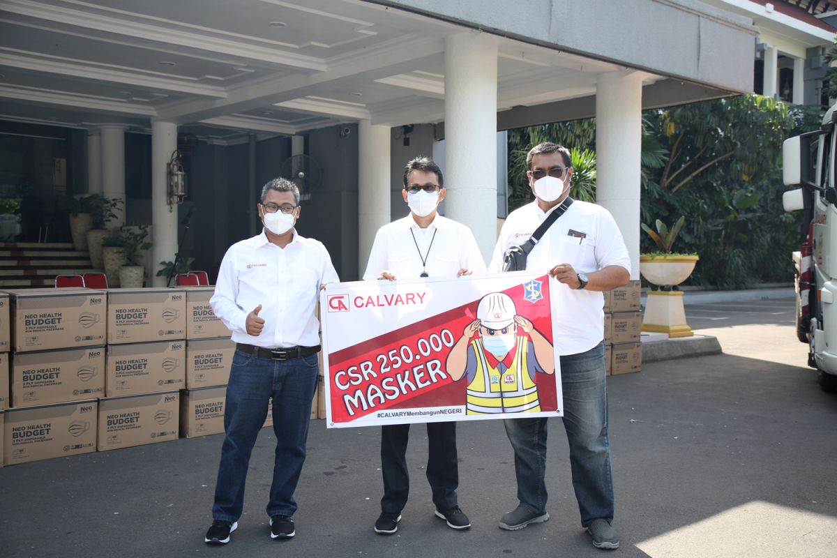 PT Calvary Abadi bantu 250 ribu masker untuk penanganan COVID-19 di Surabaya