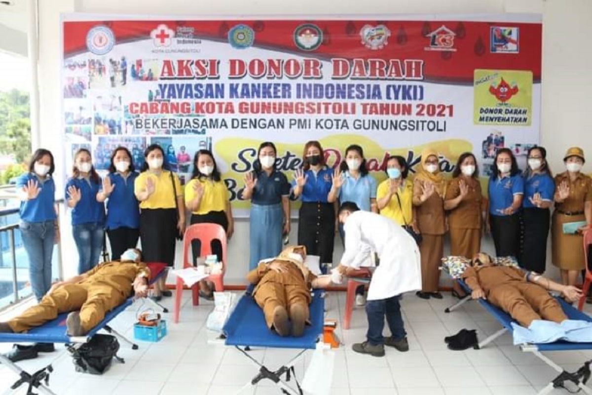 Yayasan Kanker Indonesia gelar donor darah di Gunungsitoli