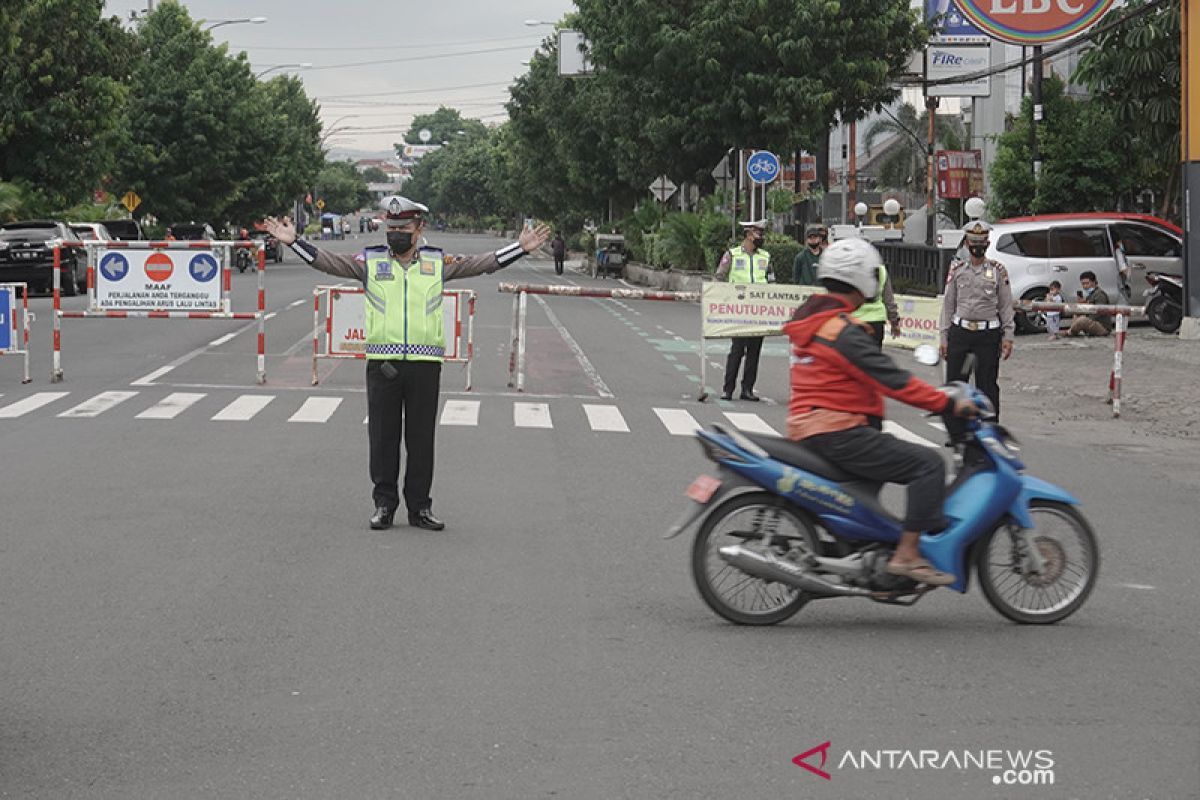 Polisi Banyumas perketat aktivitas masyarakat di Purwokerto