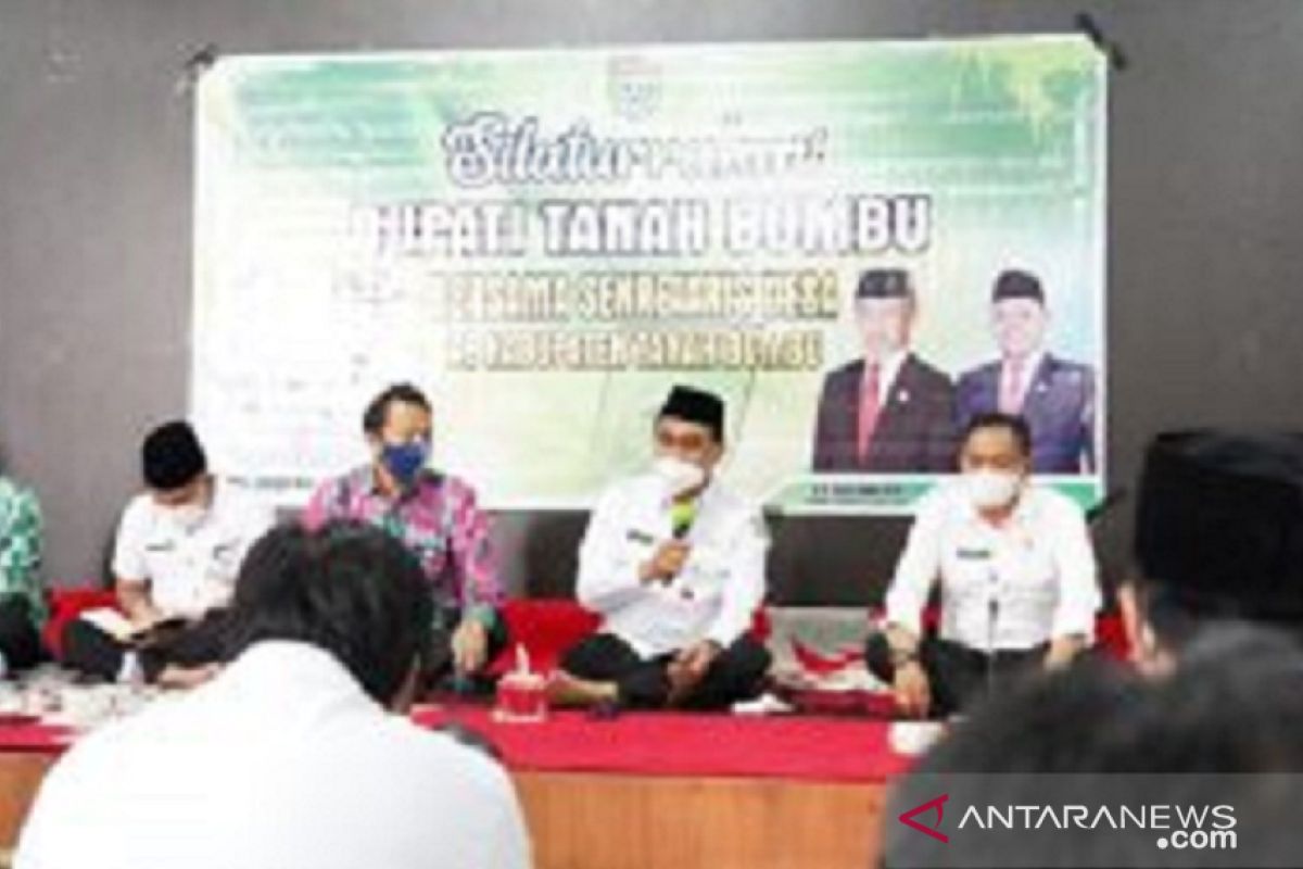 Bupati minta agar seluruh Sekdes di Tanah Bumbu miliki ijazah S1