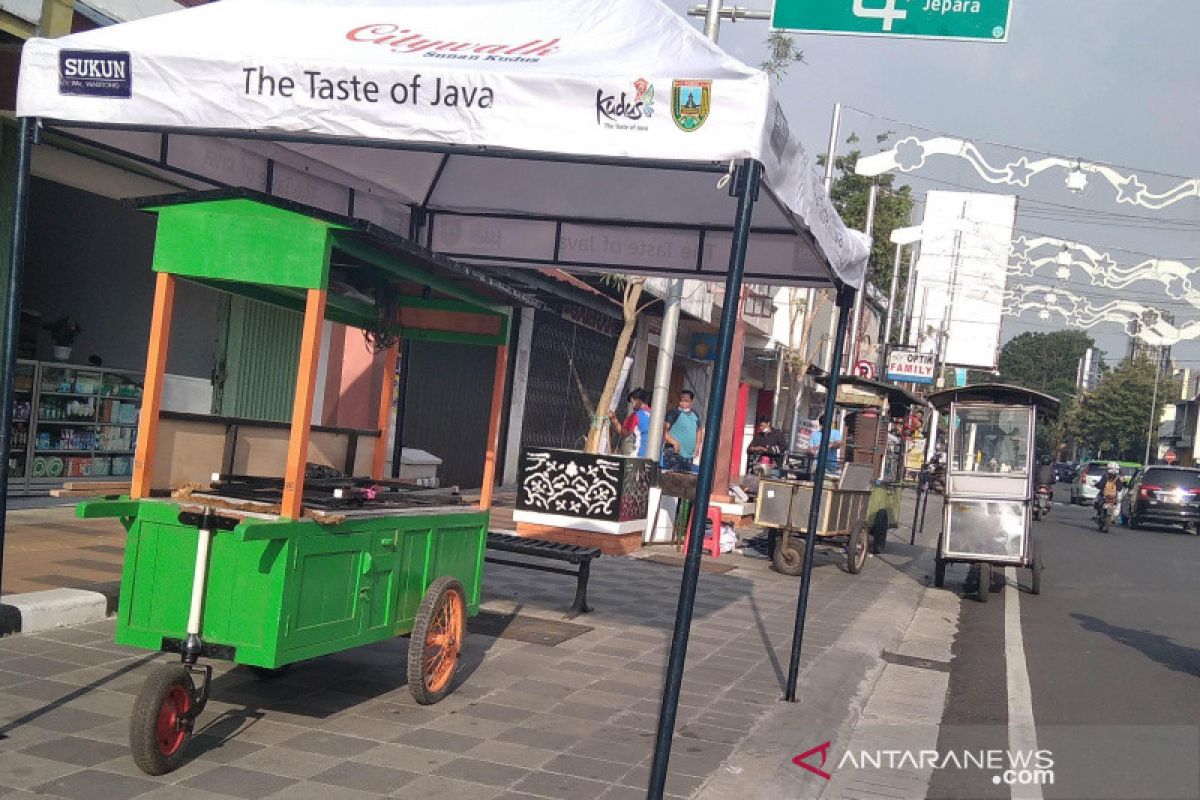 Paguyuban PKL di Kudus berinisiatif bentuk satgas COVID-19