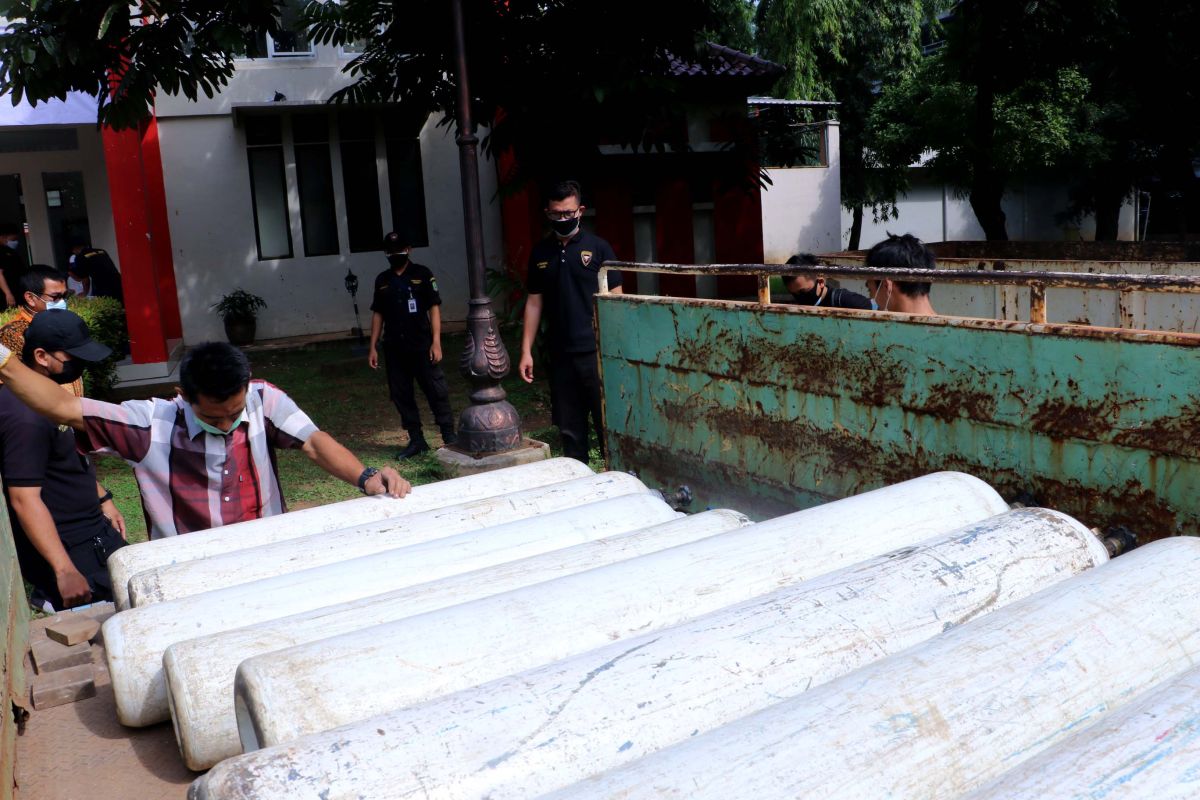 Pemkot Tangerang buka posko pengisian tabung oksigen khusus bagi RS