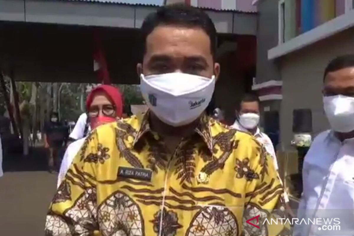 Wagub Riza apresiasi Kadin DKI salurkan bantuan tabung oksigen medis