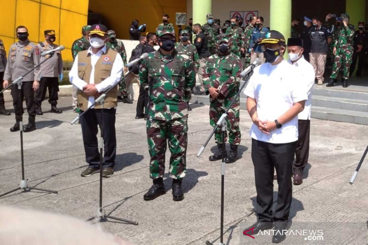 Panglima TNI rencanakan kirim vaksinator TNI-Polri ke Bandung Raya