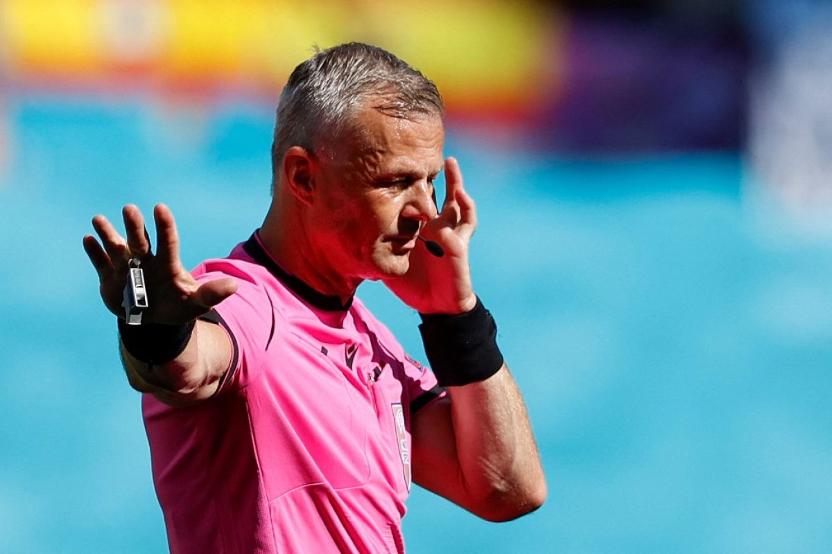 Euro 2020 - Kuipers jadi wasit Belanda pertama pimpin final Euro, Inggris vs Italia