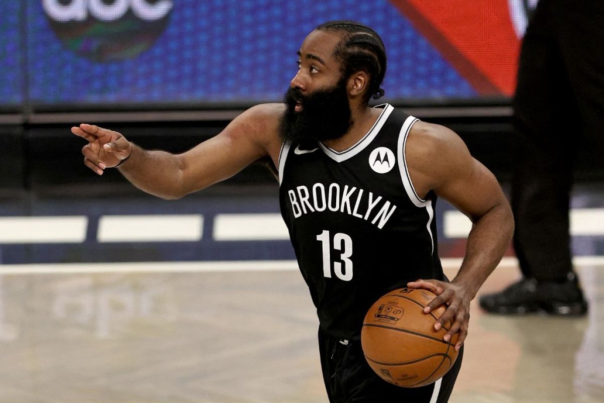 James Harden, rapper Lil Baby ditahan karena narkoba