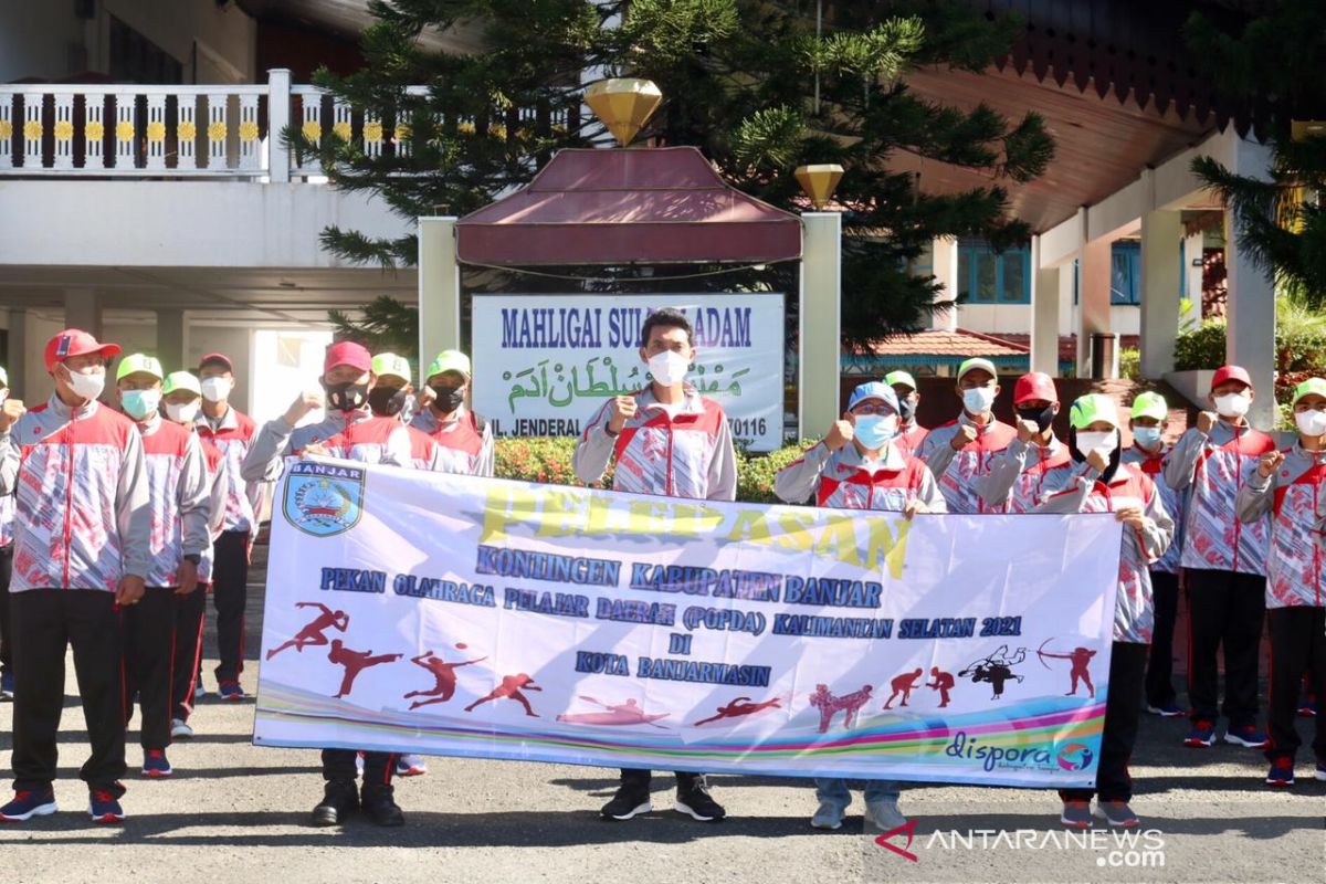 Bupati Saidi lepas kontingen Popda Banjar