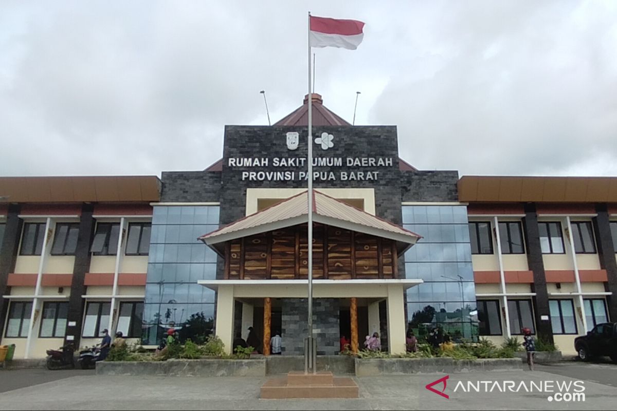 Pasien COVID-19 penuh, Rumah Sakit Provinsi Papua Barat tutup