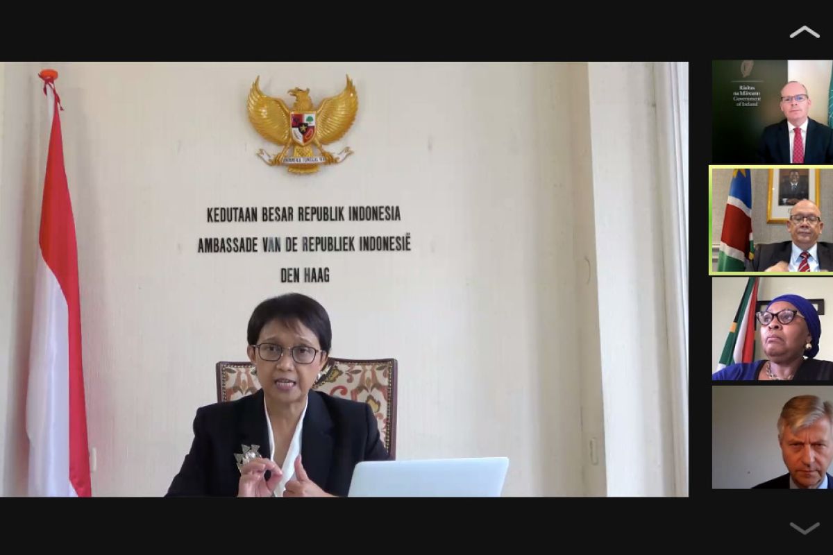 Menlu Retno Marsudi  soroti peningkatan partisipasi perempuan dalam misi PBB