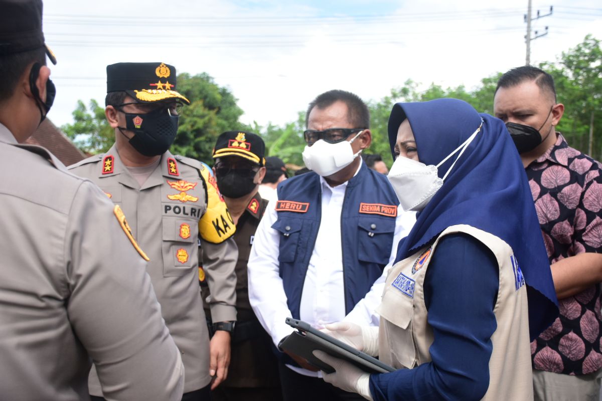 Forkopimda Jatim pantau pos penyekatan Mojokerto-Jombang