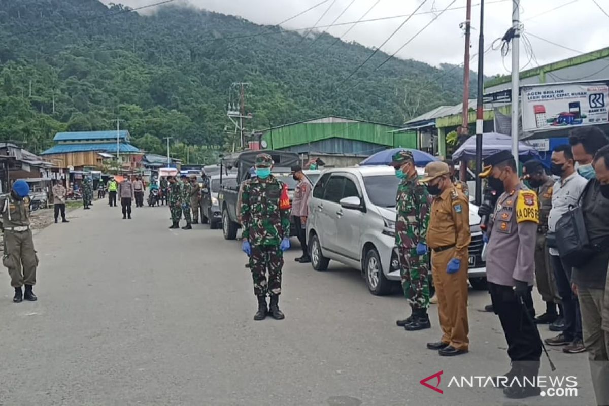 Pemkab Wondama bersama TNI dan Polri perketat PPKM