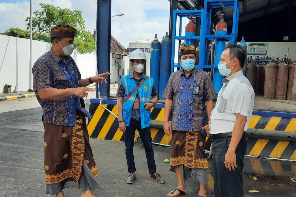 2.456 personel PLN Bali pastikan listrik andal selama PPKM Darurat