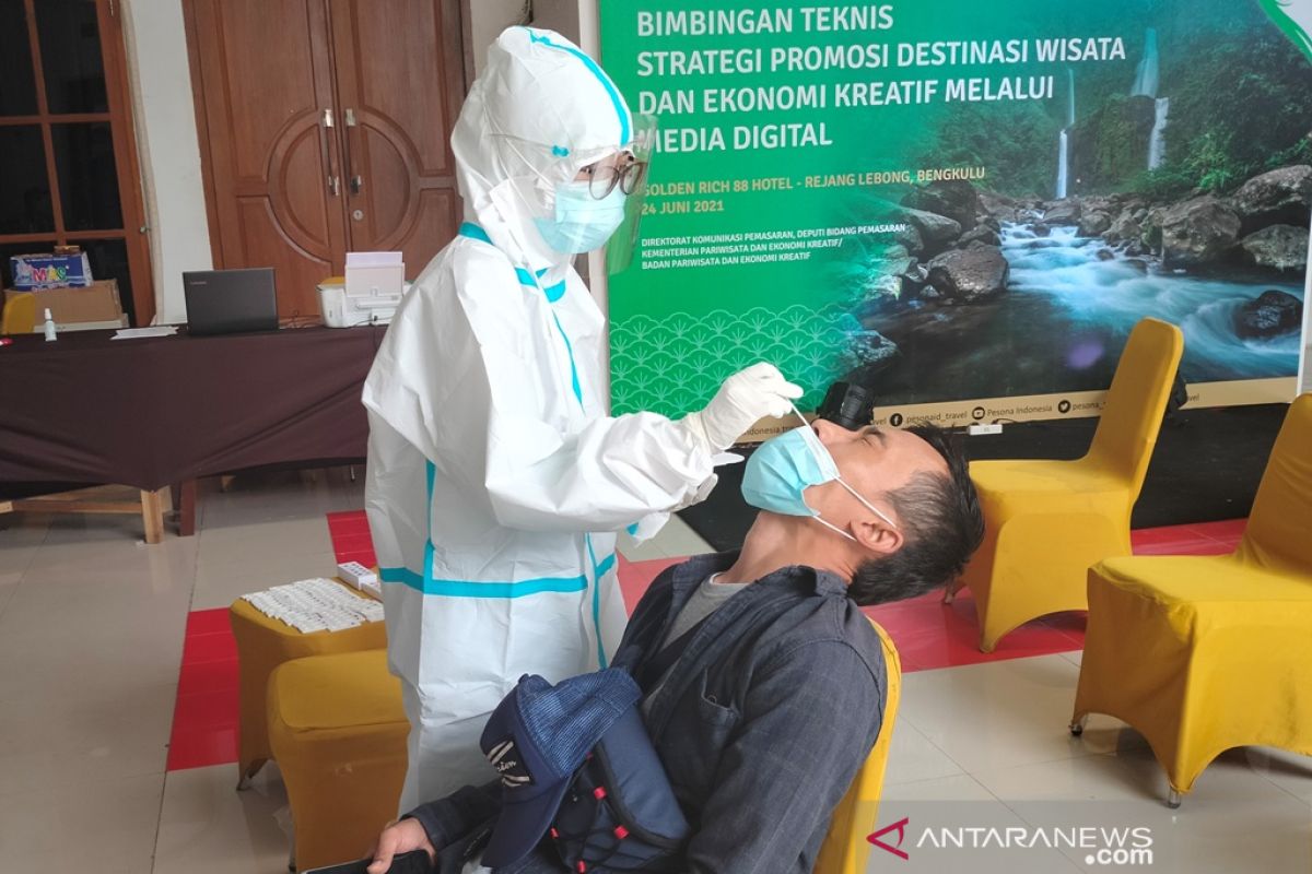 Mayoritas yang pernah terinfeksi COVID-19 tapi tidak terdeteksi