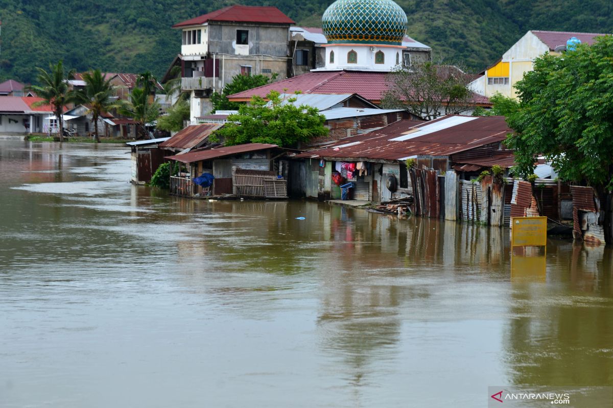 Banjir masih meliputi sebagian wilayah Aceh Besar