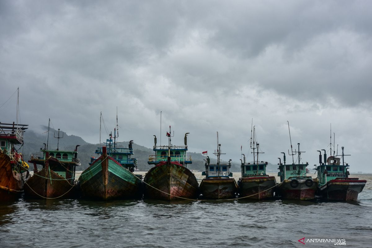 Nelayan di Aceh Jaya tidak melaut akibat cuaca ekstrim