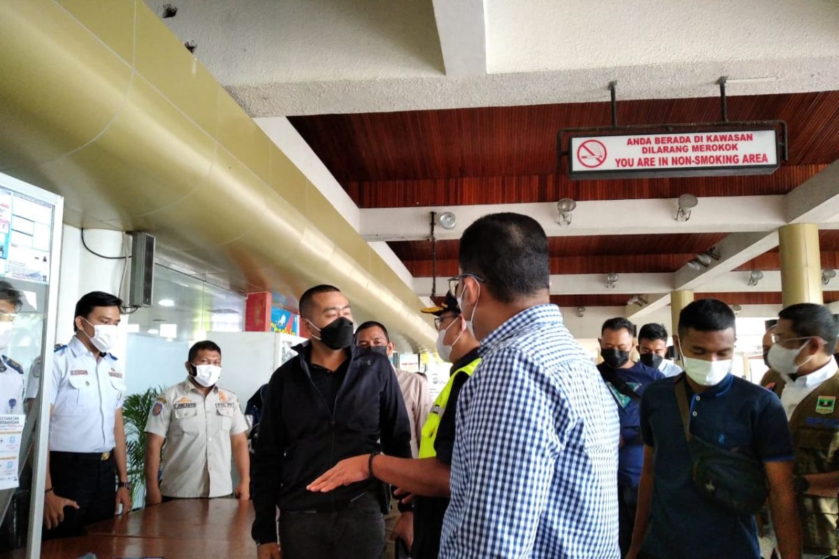 Wakil Gubernur Audy pantau penerapan aturan PPKM di bandara