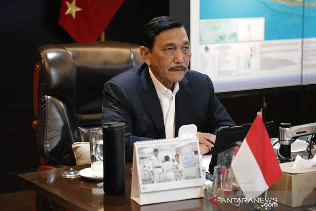 Luhut ingatkan pengusaha jangan lupakan hak pekerja saat PPKM darurat