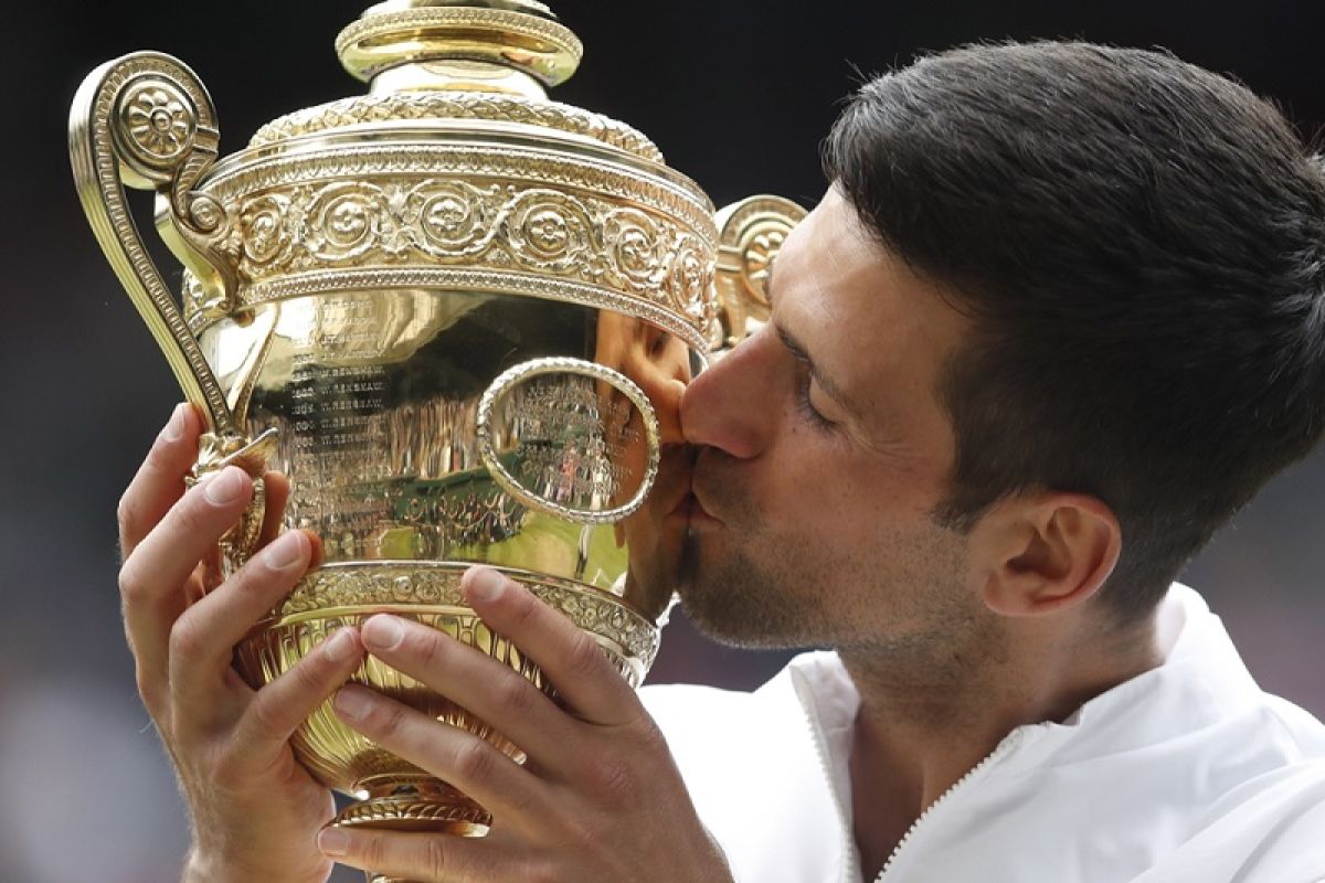 Djokovic ukir sejarah raih gelar Grand Slam ke-20 di Wimbledon