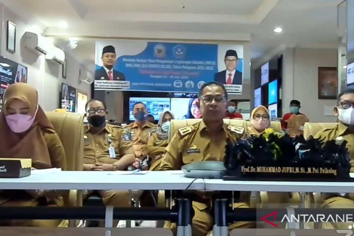 Pembukaan MPLS SMA sederajat se-Sulsel dengan penanaman pohon