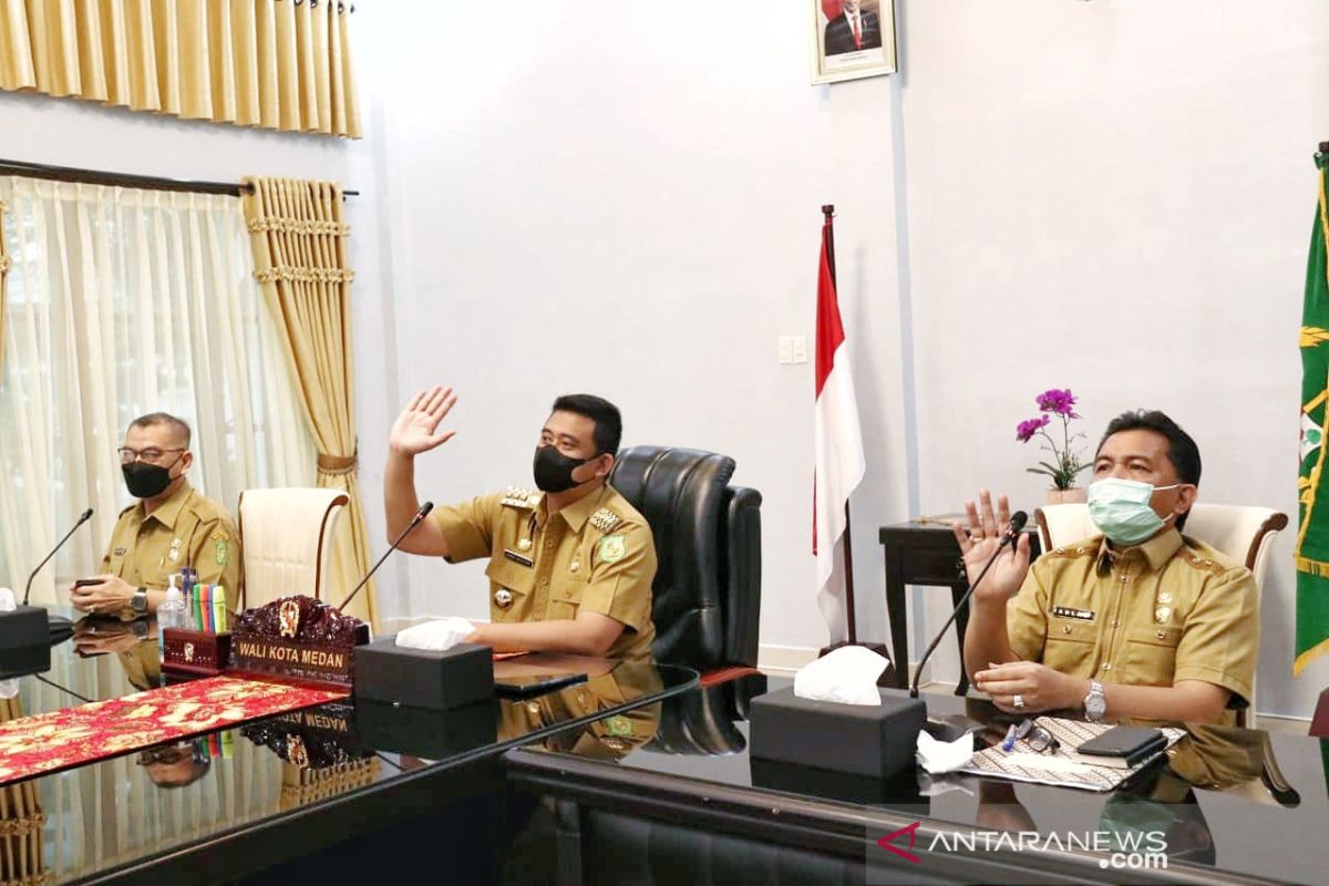 Wali Kota  Medan buka tahun ajaran baru SD dan SMP