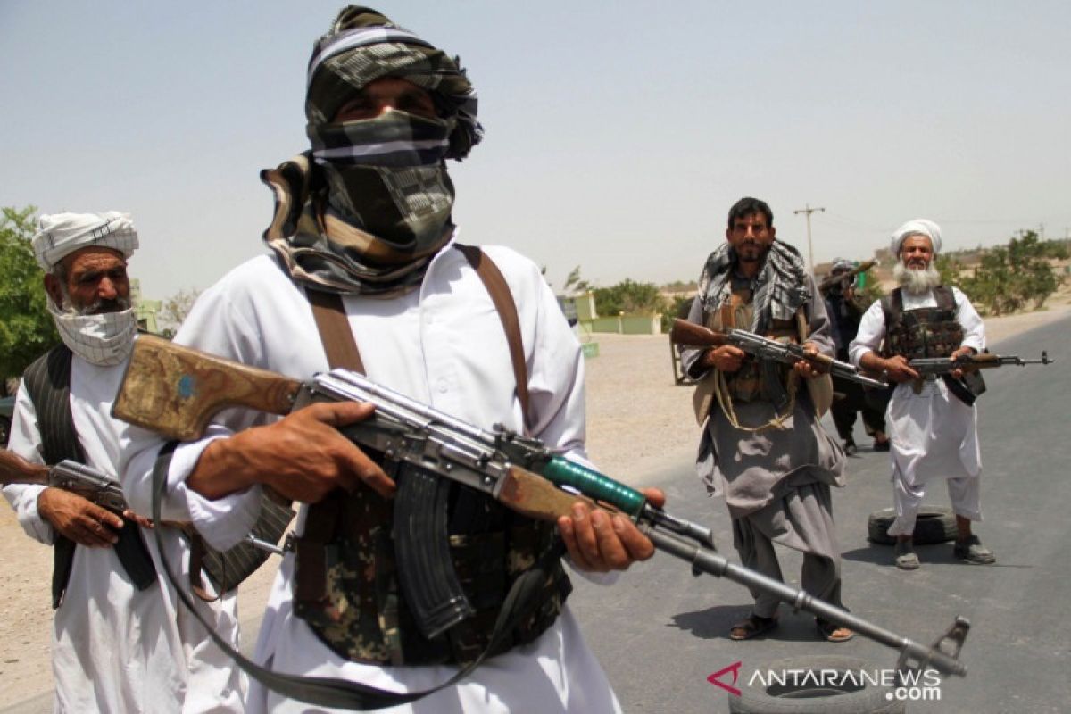 Pasukan Afghanistan tangkis serangan pejuang Taliban di Taluqan