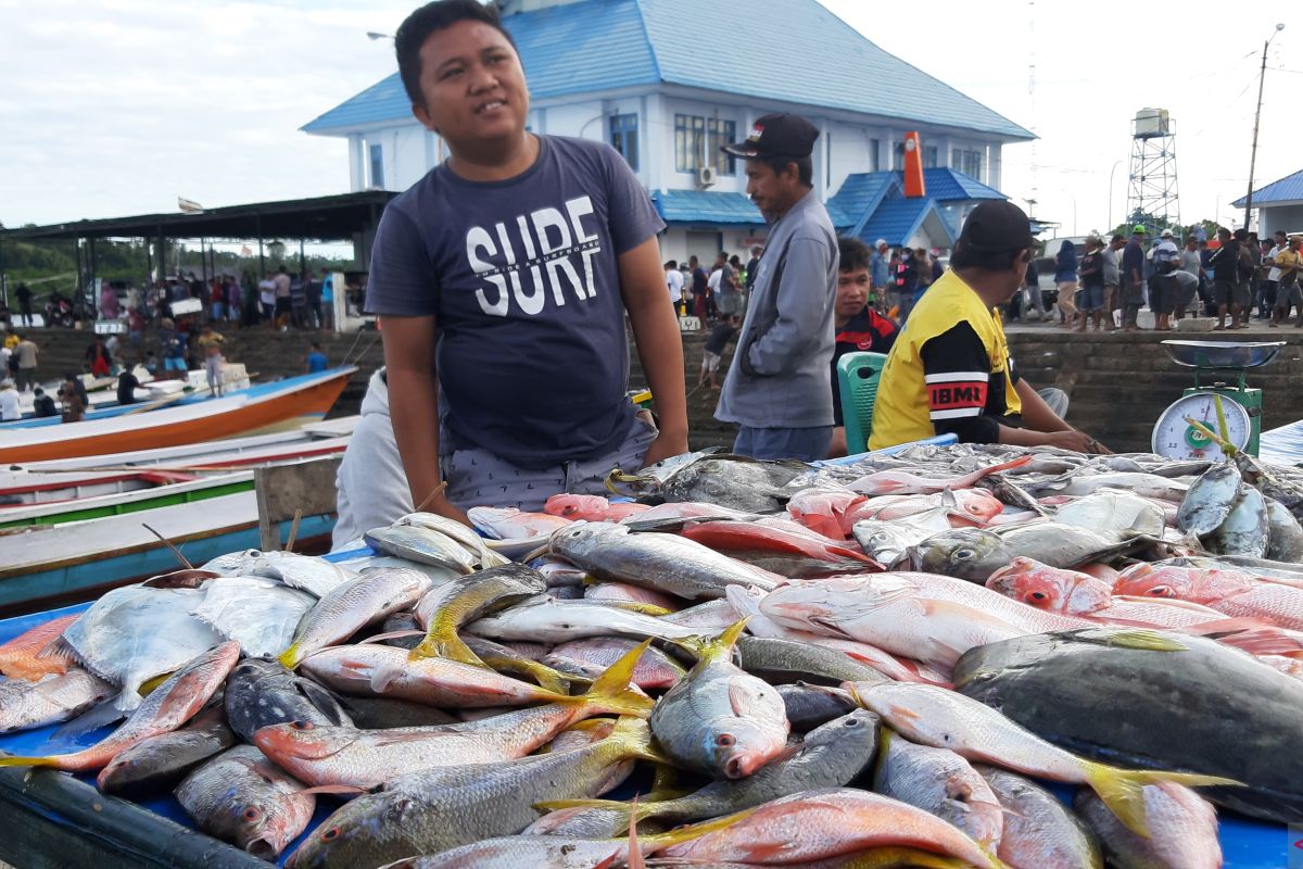 Wagub Gorontalo: belanjakan anggaran pemerintah untuk tekan inflasi