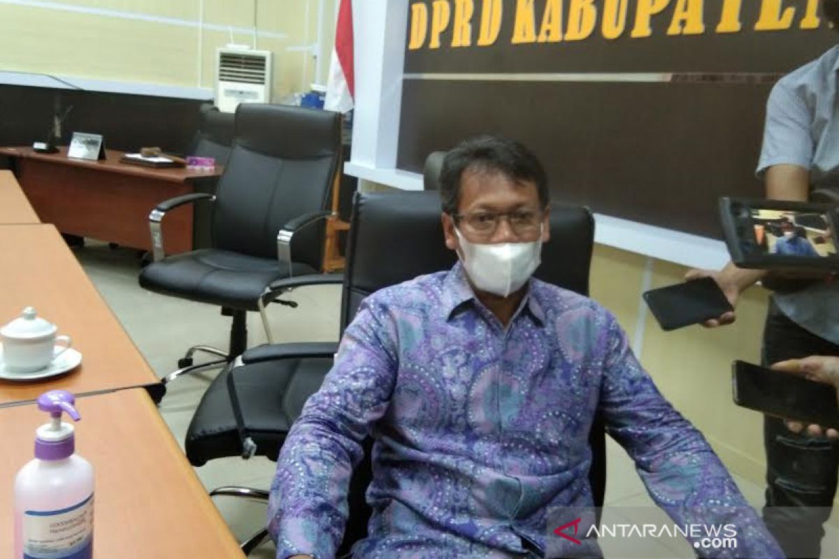 DPRD Seruyan sebut sudetan sungai solusi tepat atasi longsor