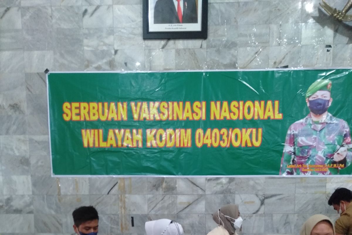 Ratusan warga OKU serbu vaksinasi massal